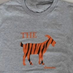 SWANNIES Tiger Goat Tee -Golf Shirts Shop swannies tiger goat tee gray heather 01 13965.1676581360